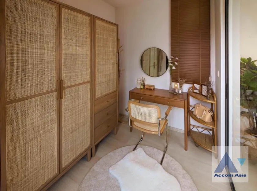 7  1 br Condominium for rent and sale in Ploenchit ,Bangkok BTS Ploenchit at Life One Wireless AA40210