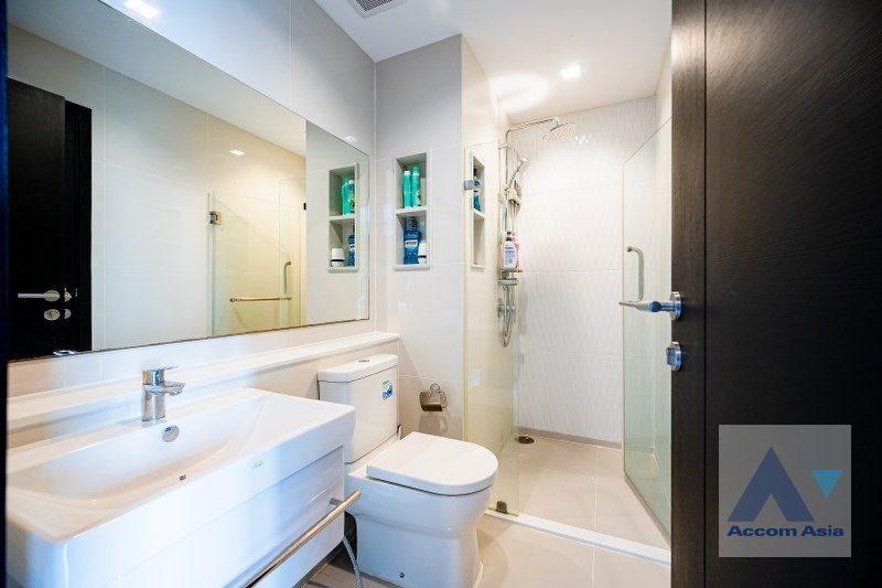 9  2 br Condominium For Sale in Phaholyothin ,Bangkok MRT Rama 9 at LIFE Asoke-Rama 9 AA40211