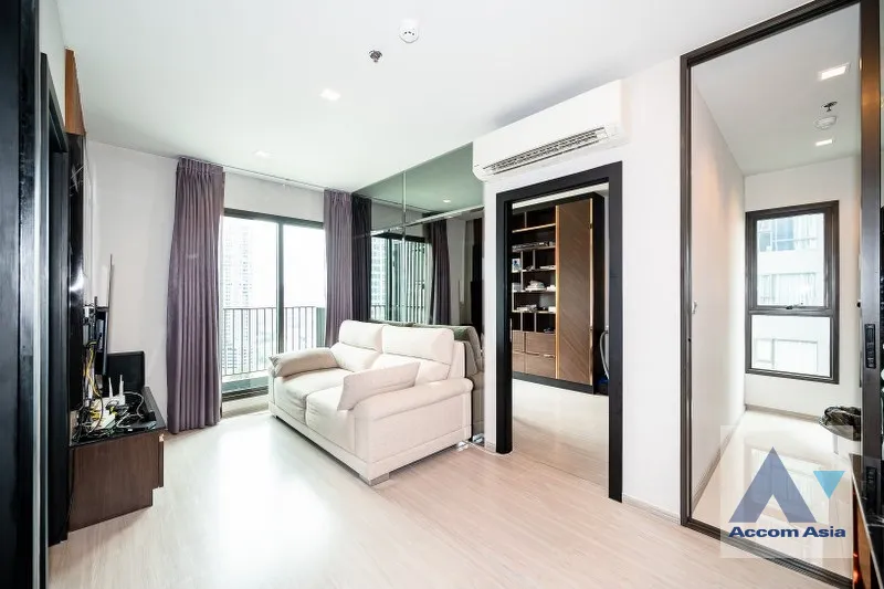  1  2 br Condominium For Sale in Phaholyothin ,Bangkok MRT Rama 9 at LIFE Asoke-Rama 9 AA40211