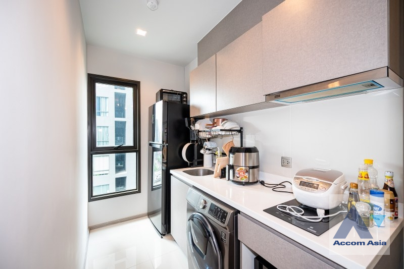 5  2 br Condominium For Sale in Phaholyothin ,Bangkok MRT Rama 9 at LIFE Asoke-Rama 9 AA40211