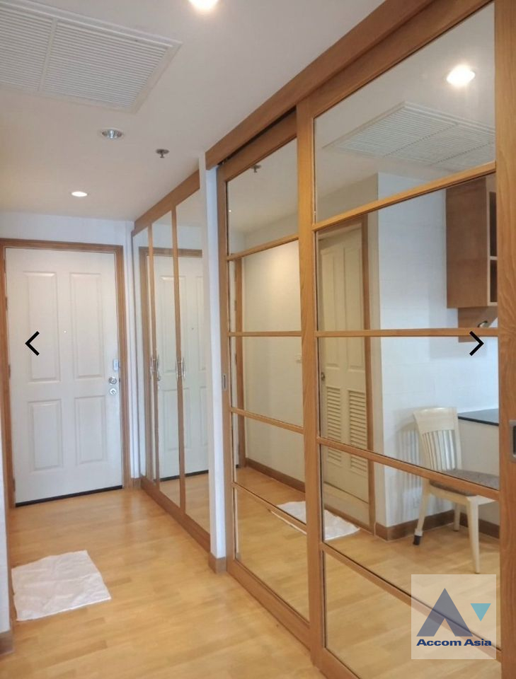 6  1 br Condominium for rent and sale in Charoen Nakhon ,Bangkok BTS Krung Thon Buri at Baan Chao Praya AA40217