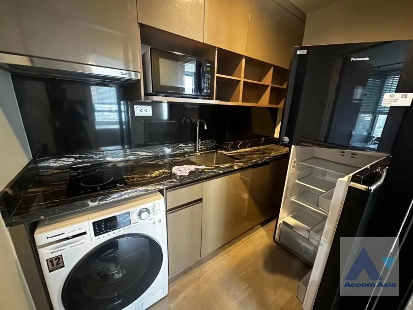 unit 1 Bedroom  Condominium For Rent in Sukhumvit, Bangkok  near BTS Thong Lo (AA40221)