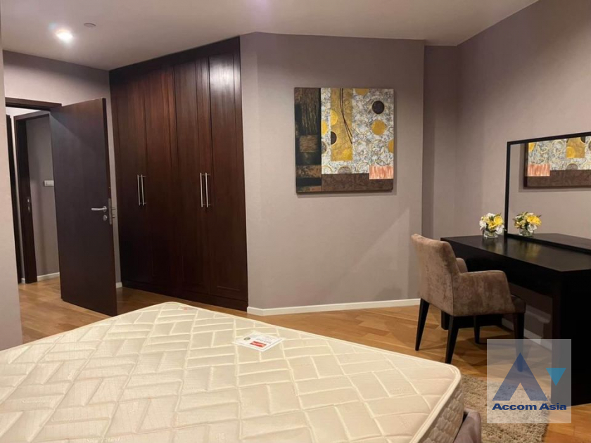 6  2 br Condominium for rent and sale in Sathorn ,Bangkok BTS Sala Daeng - MRT Lumphini at Sathorn Gardens AA40257