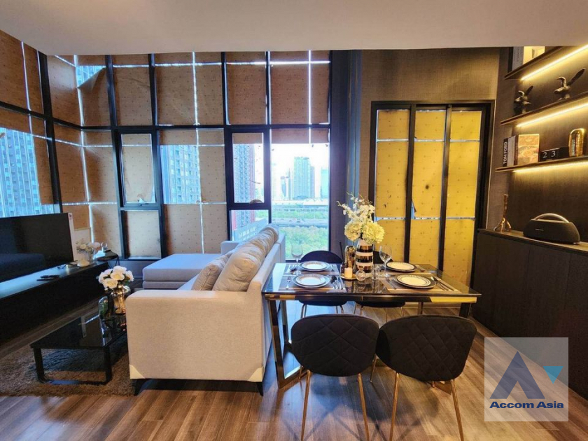  2  2 br Condominium For Rent in Ratchadaphisek ,Bangkok MRT Rama 9 at KNIGHTSBRIDGE SPACE – RAMA9 AA40289