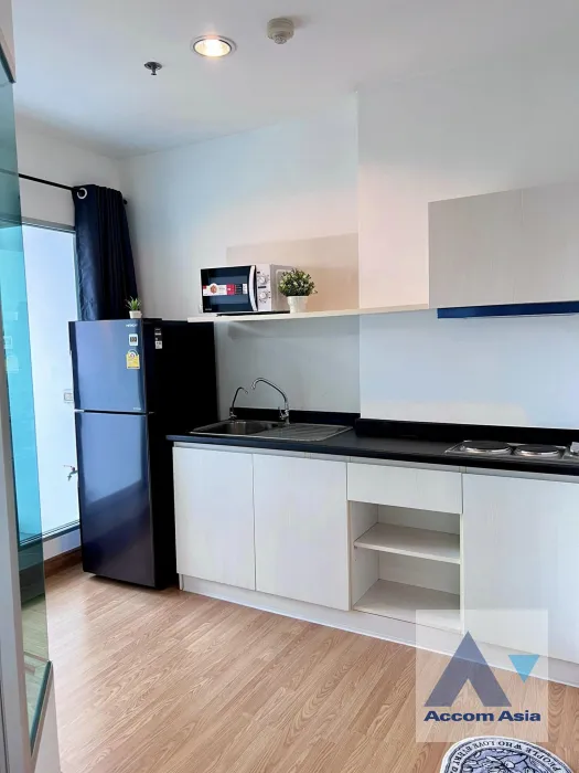 unit 1 Bedroom  Condominium For Rent in Sukhumvit, Bangkok  near BTS Ekkamai (AA40299)