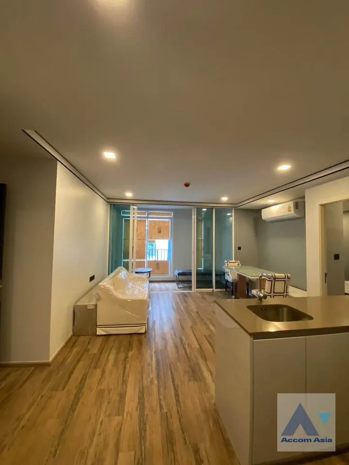 unitPet friendly |  2 Bedrooms  Condominium For Rent in Sathorn, Bangkok  near MRT Khlong Toei (AA40310)