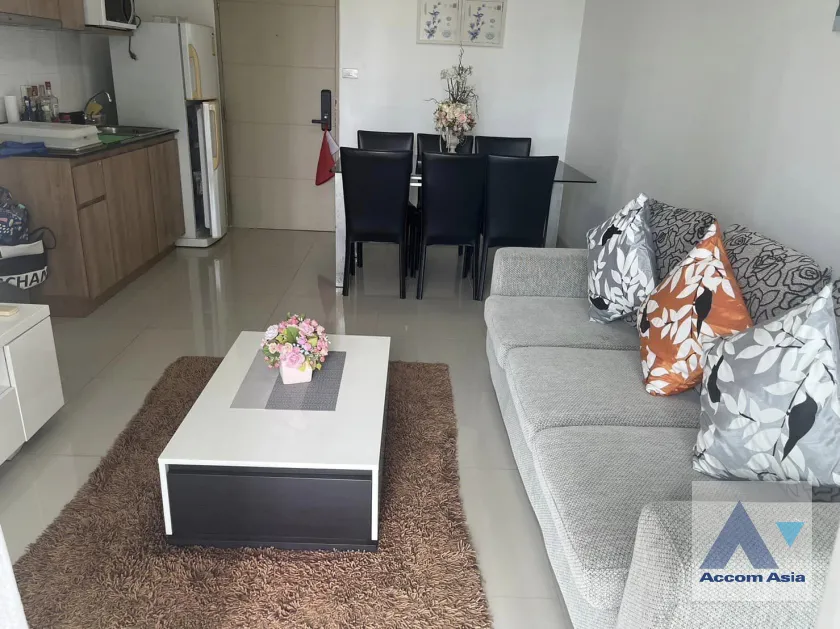 unit 2 Bedrooms  Condominium For Sale in Phaholyothin, Bangkok  near MRT Phahon Yothin (AA40319)