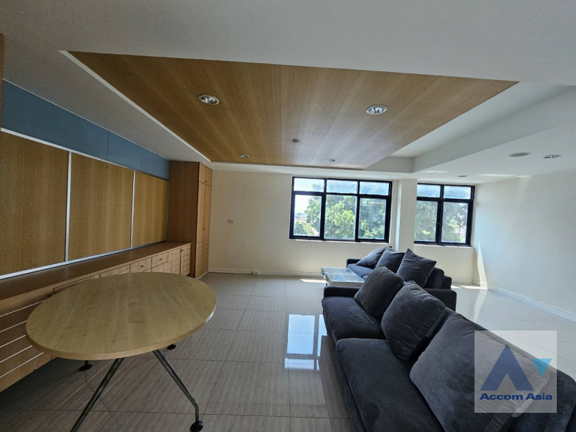 5  Office Space For Rent in Phaholyothin ,Bangkok  AA40333