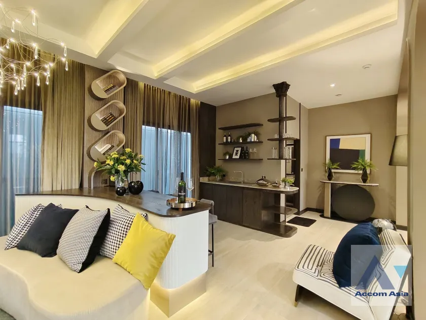 unit 3 Bedrooms  House For Sale in Samutprakan, Samutprakan  near BTS Bearing (AA40342)