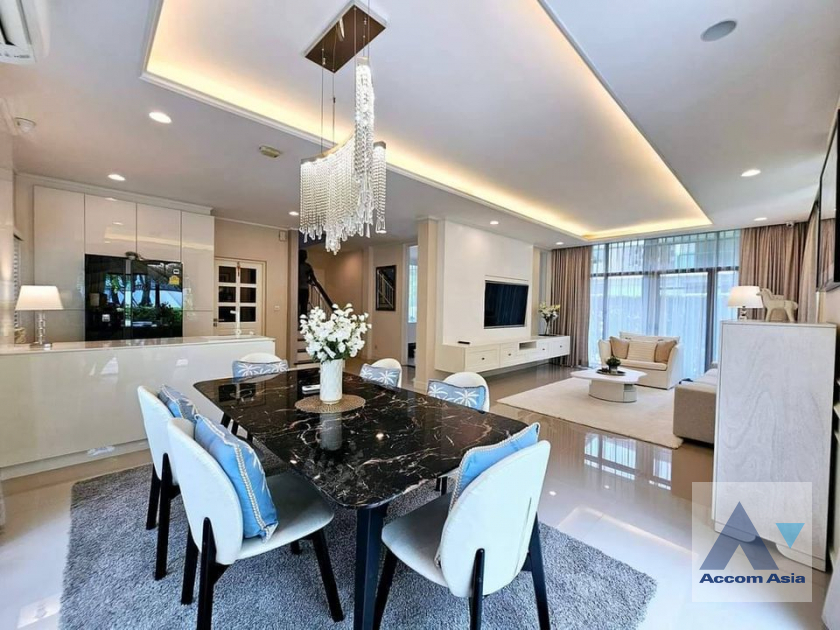 7  4 br House for rent and sale in Pattanakarn ,Bangkok ARL Hua Mak at Setthasiri Pattanakarn AA40345