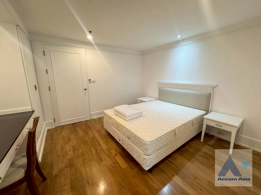 6  3 br Apartment for rent and sale in Sukhumvit ,Bangkok BTS Nana at Charming view of Sukhumvit AA40411