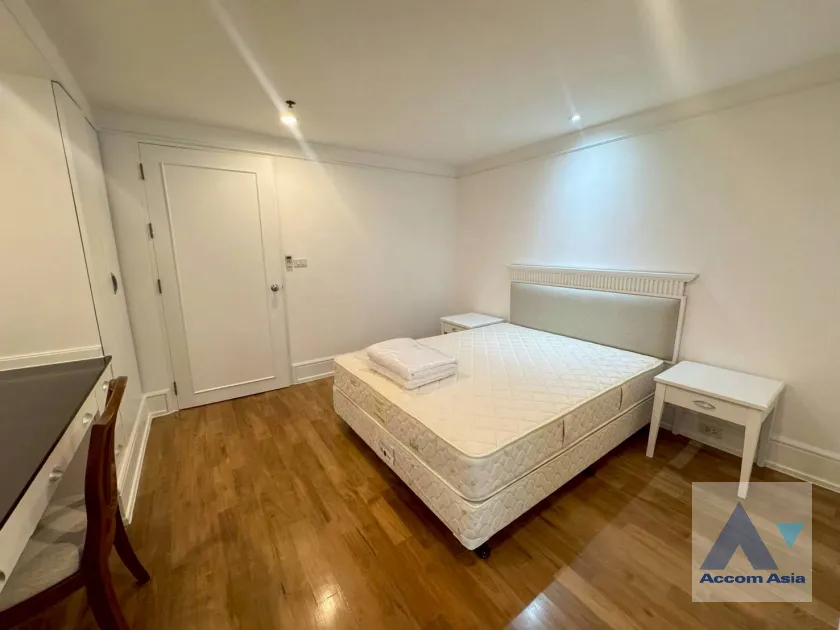 6  3 br Apartment for rent and sale in Sukhumvit ,Bangkok BTS Nana at Charming view of Sukhumvit AA40411