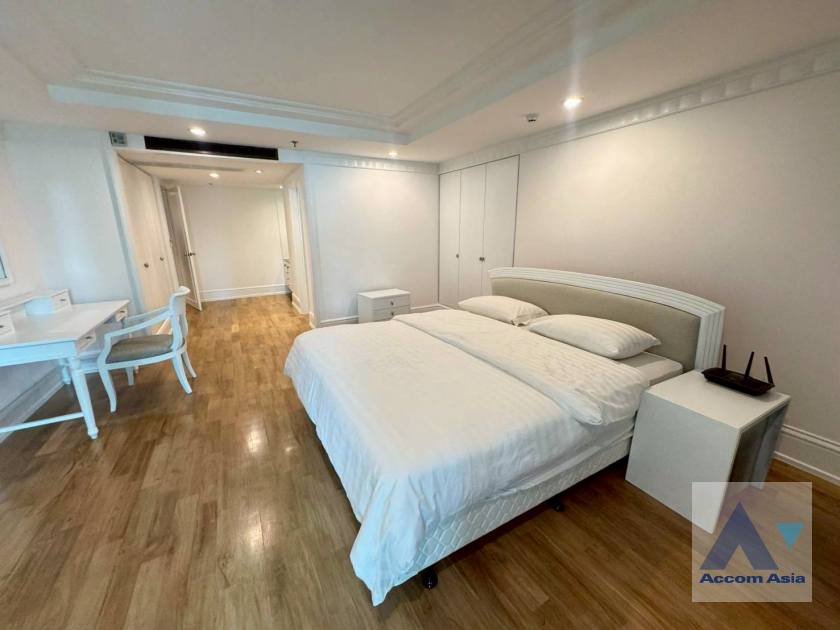 5  3 br Apartment for rent and sale in Sukhumvit ,Bangkok BTS Nana at Charming view of Sukhumvit AA40411