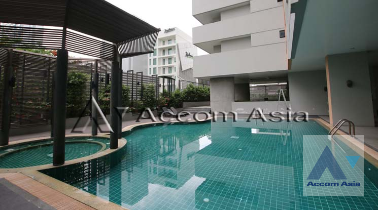  2  1 br Apartment For Rent in Sukhumvit ,Bangkok BTS Nana at Charming view of Sukhumvit AA40413