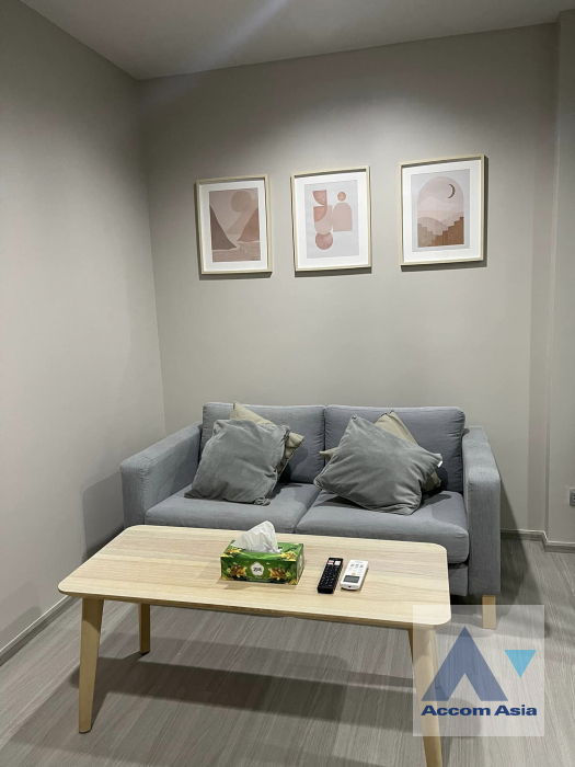  2  1 br Condominium For Sale in Ratchadaphisek ,Bangkok BTS Asok at Life Asoke AA40451