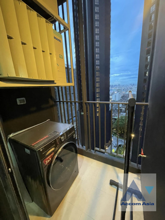  1  1 br Condominium For Sale in Ratchadaphisek ,Bangkok BTS Asok at Life Asoke AA40451