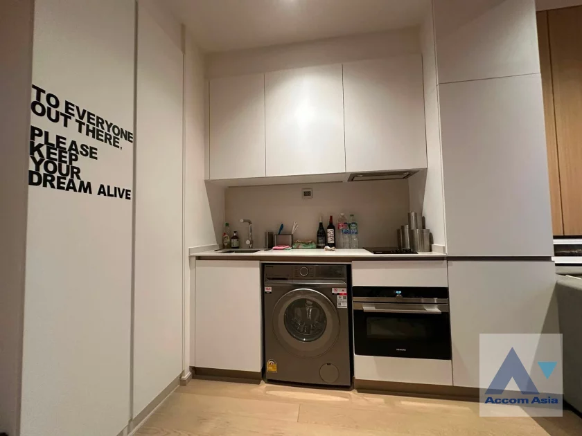 4  1 br Condominium for rent and sale in Sukhumvit ,Bangkok BTS Thong Lo at The Strand Thonglor AA40491