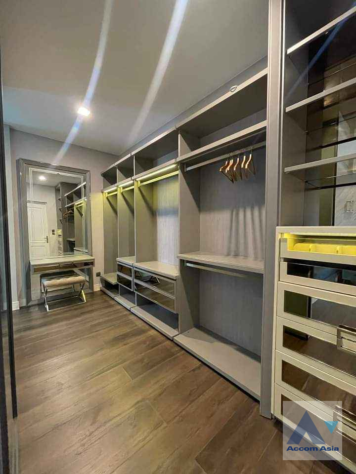 11  4 br House For Rent in Phaholyothin ,Bangkok  at Nantawan Ramintra - Phaholyothin 50 AA40579