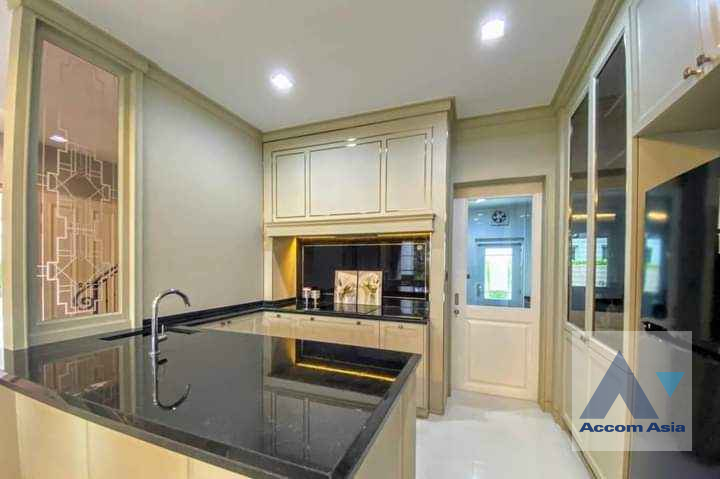 5  4 br House For Rent in Phaholyothin ,Bangkok  at Nantawan Ramintra - Phaholyothin 50 AA40579