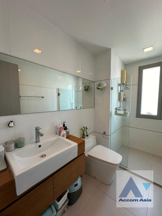7  2 br Condominium For Rent in Ratchadaphisek ,Bangkok BTS Thong Lo at Thru Thonglor AA40654