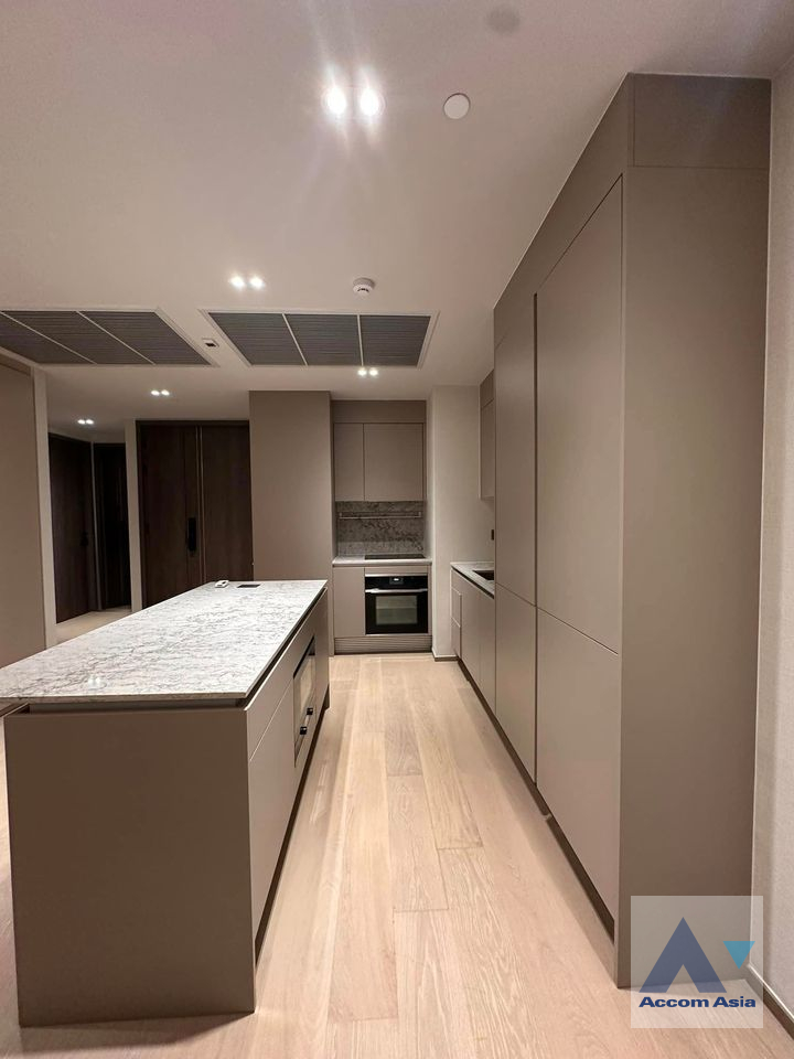 6  2 br Condominium For Rent in Ploenchit ,Bangkok BTS Ploenchit at Tonson One Residence AA40667