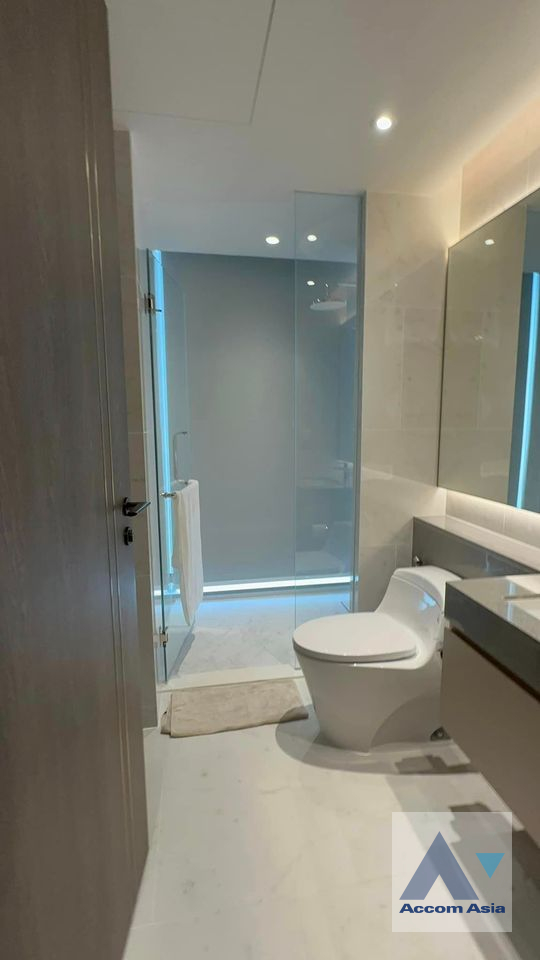 14  2 br Condominium For Rent in Ploenchit ,Bangkok BTS Ploenchit at Tonson One Residence AA40667
