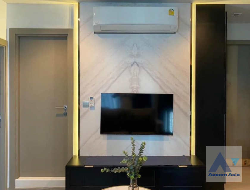 unit 1 Bedroom  Condominium For Rent in Phaholyothin, Bangkok  near MRT Rama 9 (AA40712)