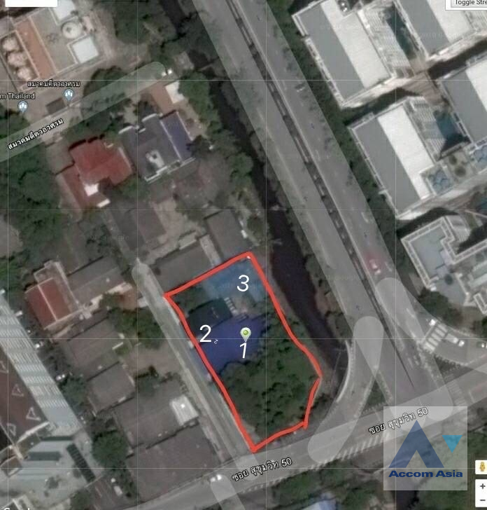 unit 4 Bedrooms  House For Sale in Sukhumvit, Bangkok  near BTS On Nut (AA40717)