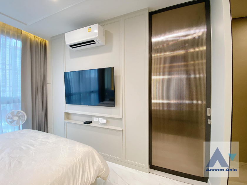 9  1 br Condominium For Sale in  ,Bangkok BTS Phaya Thai at IDEO Q Phayathai AA40718
