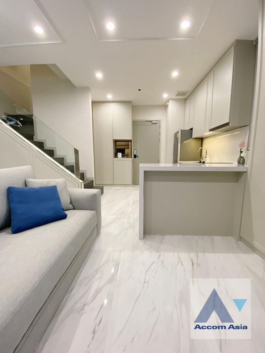 unitDuplex Condo |  1 Bedroom  Condominium For Sale in ,   near BTS Phaya Thai (AA40718)