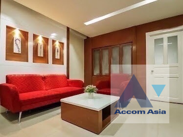 5  Building For Sale in Pattanakarn ,Bangkok  AA40836