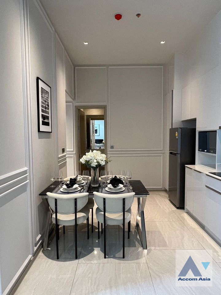 unitFully Furnished |  2 Bedrooms  Condominium For Rent in Silom, Bangkok  near BTS Chong Nonsi (AA41029)