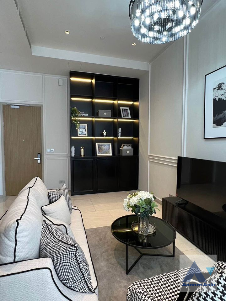 unitFully Furnished |  2 Bedrooms  Condominium For Rent in Silom, Bangkok  near BTS Chong Nonsi (AA41029)