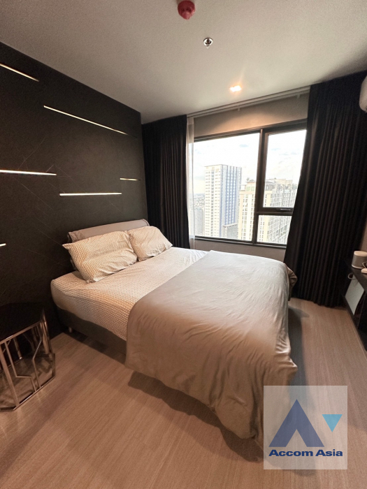 unit 1 Bedroom  Condominium For Sale in Phaholyothin, Bangkok  near BTS Mo-Chit (AA41047)