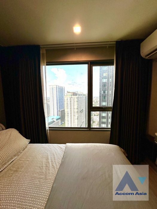 unit 1 Bedroom  Condominium For Sale in Phaholyothin, Bangkok  near BTS Mo-Chit (AA41047)