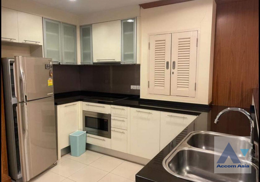 unitFully Furnished |  2 Bedrooms  Condominium For Rent in ,   near BTS Ari (AA41055)