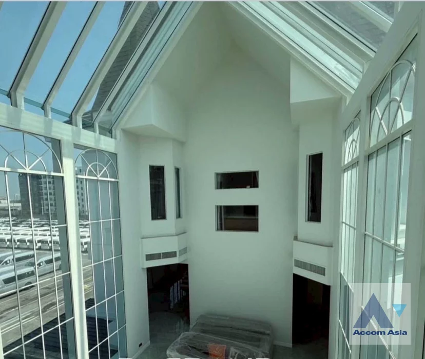 55  4 br House for rent and sale in Bang Na ,Bangkok BTS Bearing at Fantasia Villa 3  AA41069