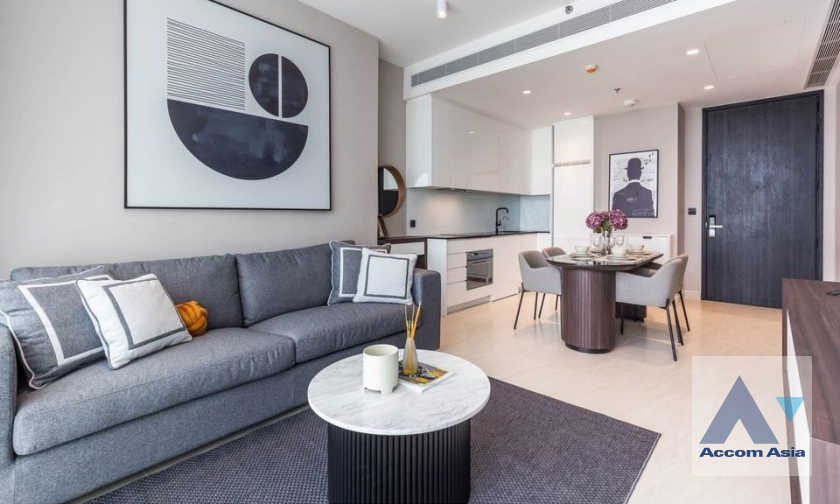 unit 1 Bedroom  Condominium For Rent in Sathorn, Bangkok  near BTS Chong Nonsi (AA41185)