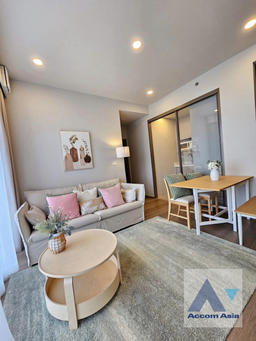 unit 2 Bedrooms  Condominium For Rent in Samutprakan, Samutprakan  near BTS Bang Na (AA41234)