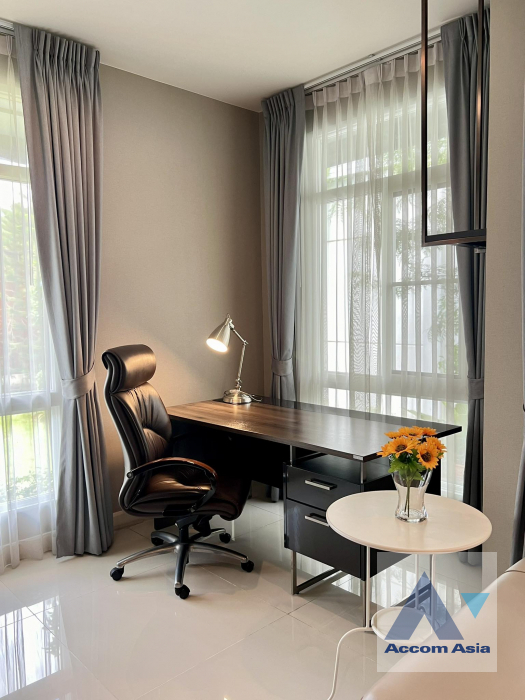 4  4 br House for rent and sale in Samutprakan ,Samutprakan  at Mantana 2 Bangna Km.7 AA41262