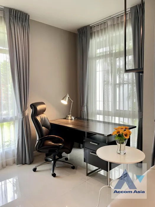 unitCorner Unit |  4 Bedrooms  House For Rent & Sale in Samutprakan, Samutprakan  (AA41262)