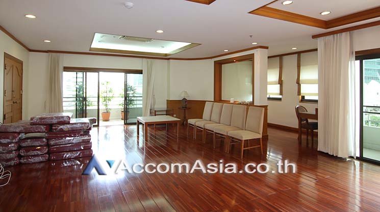  1  4 br Apartment for rent and sale in Sathorn ,Bangkok BTS Chong Nonsi at Cozy Low-rise Apartment in Sathorn, Walk to BTS 6 mins. 1004403