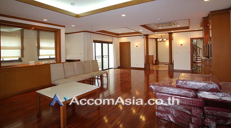  1  4 br Apartment for rent and sale in Sathorn ,Bangkok BTS Chong Nonsi at Cozy Low-rise Apartment in Sathorn, Walk to BTS 6 mins. 1004403