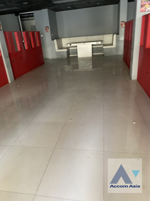 5  Shophouse For Rent in Sukhumvit ,Bangkok  AA41289