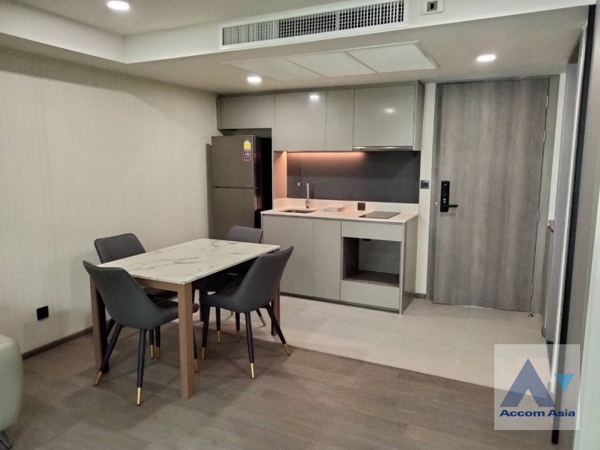4  1 br Condominium For Rent in Ploenchit ,Bangkok BTS Ratchadamri - MRT Silom at Klass Sarasin-Rajdamri AA41327