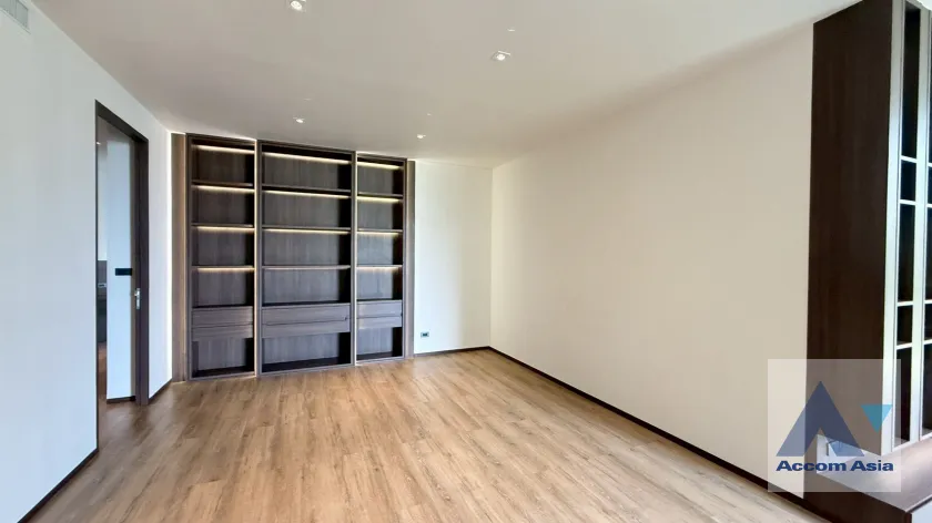 12  3 br Apartment For Rent in Sukhumvit ,Bangkok BTS Phrom Phong at Modern Brand New Apartment AA41336