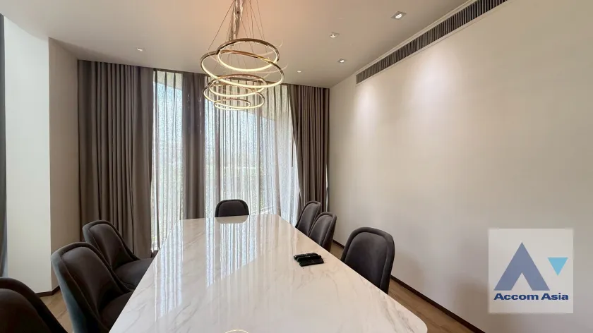 7  3 br Apartment For Rent in Sukhumvit ,Bangkok BTS Phrom Phong at Modern Brand New Apartment AA41336