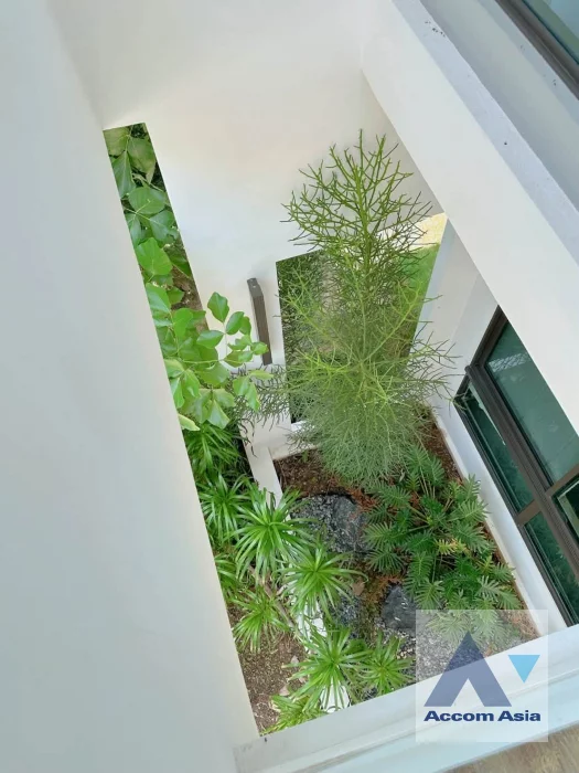 12  4 br House for rent and sale in Samutprakan ,Samutprakan  at MANTANA Bangna km 15 AA41348