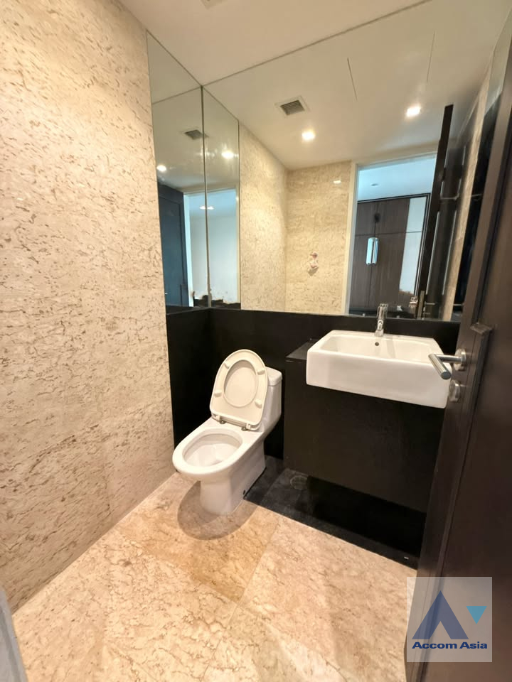 20  3 br Condominium For Sale in Rama 3 ,Bangkok BRT Wat Dan at The Pano AA41364