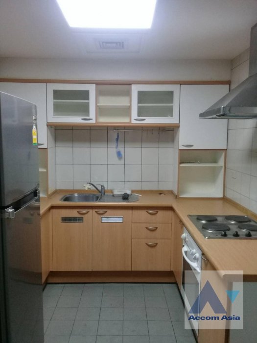unit 2 Bedrooms  Condominium For Rent & Sale in Ploenchit, Bangkok  near BTS Ploenchit (AA41375)